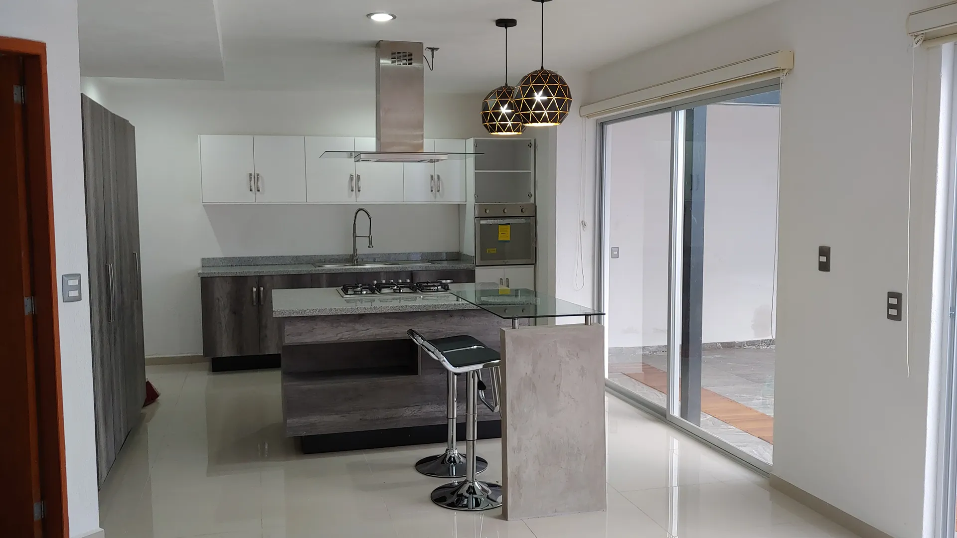 home-3